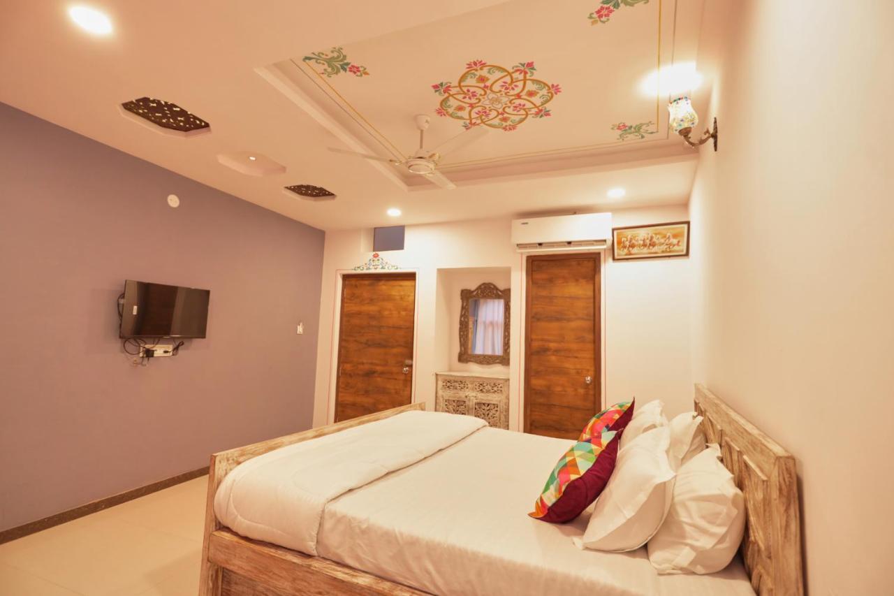 Neev Haweli Hotel Udaipur Exterior photo