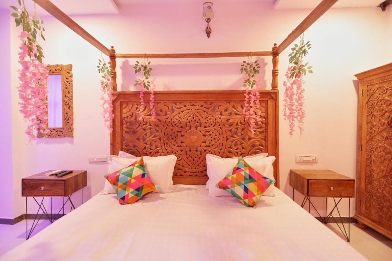 Neev Haweli Hotel Udaipur Exterior photo